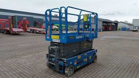 Scissor lift 2015  Genie GS3246 (1)