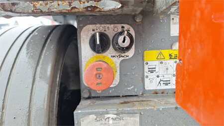 Scissors Lifts 2014  SkyJack SJIII3226 (7)