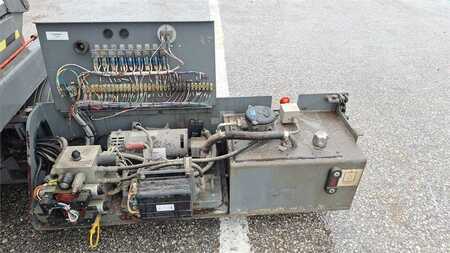 Scissors Lifts 2014  SkyJack SJIII3226 (8)