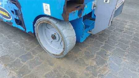 Scissor lift 2016  Genie GS3246 (12)