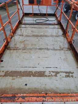 Scissor lift 2008  JLG 3394RT (8)