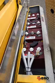Plataforma remolcable 2005  OMME Lift 1830 EBZX (4)