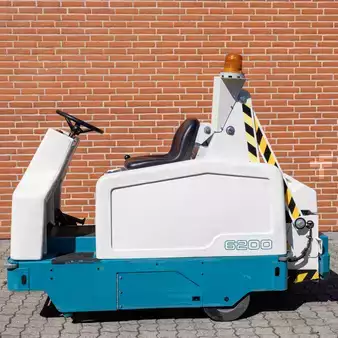 Sitte-på feie- og støvsuging maskiner 2020  Tennant 6200 (4)