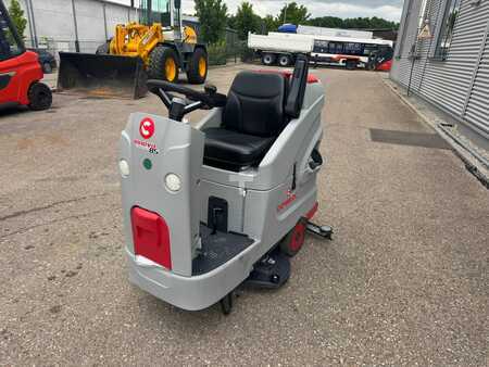 Spazzatrici uomo a bordo 2020  Comac Innova 85B Comfort (4)