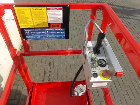 Saksinostimet 2018  Skyjack SJ3215 (4)
