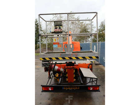 Truck mounted platform 2015 Renault MAXITY CMC PLA212 (4)