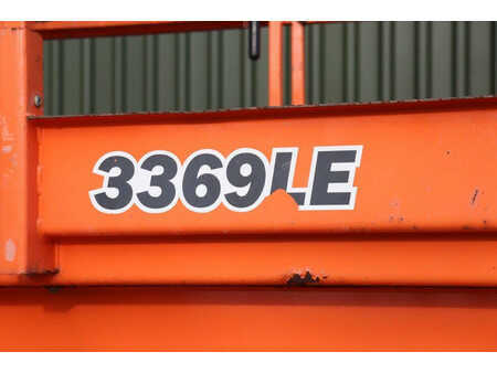 Scissor lift - JLG 3369LE (12)