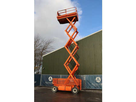 Scissor lift - JLG 3369LE (24)