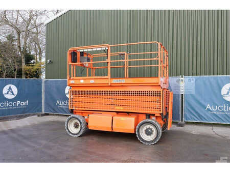 Scissor lift - JLG 3369LE (3)
