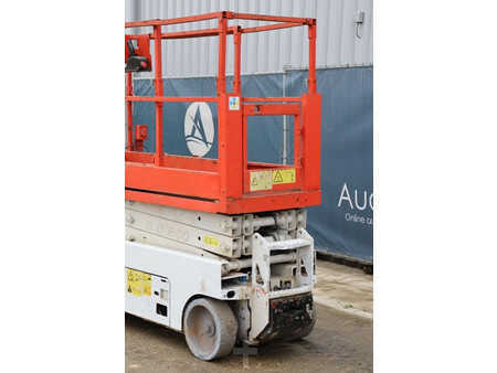 Piattaforme aeree a pantografo 2013  Genie GS-2032 (17)