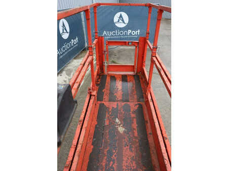 Piattaforme aeree a pantografo 2013  Genie GS-2032 (20)