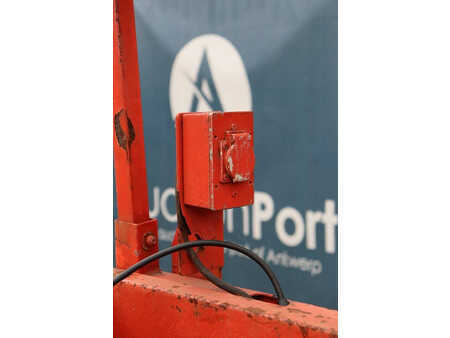 Piattaforme aeree a pantografo 2013  Genie GS-2032 (22)