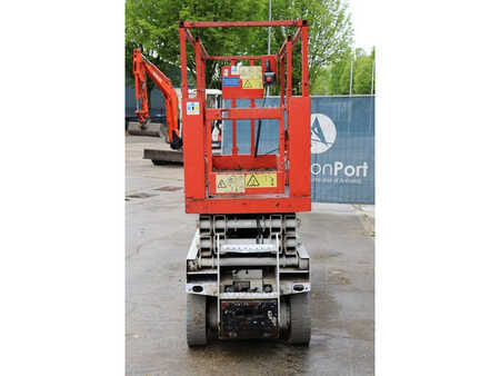 Piattaforme aeree a pantografo 2013  Genie GS-2032 (4)