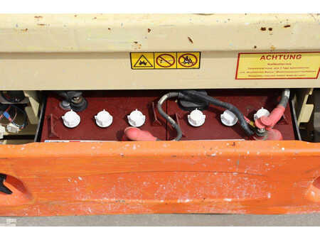 Piattaforme aeree a pantografo 2008  JLG 2030ES (15)