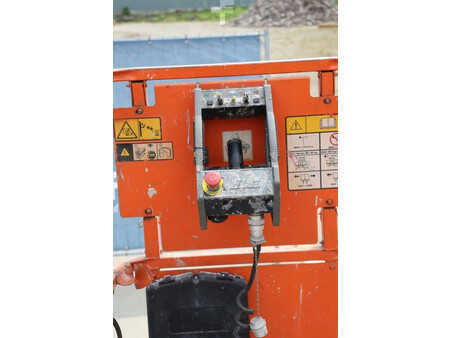 Piattaforme aeree a pantografo 2008  JLG 2030ES (21)