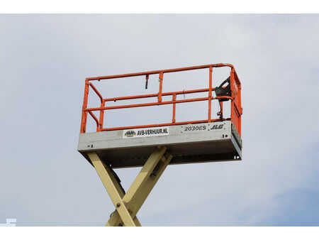 Piattaforme aeree a pantografo 2008  JLG 2030ES (25)