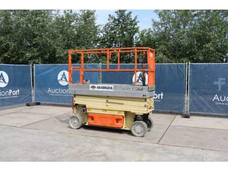 Scherenarbeitsbühne 2008  JLG 2030ES (3)
