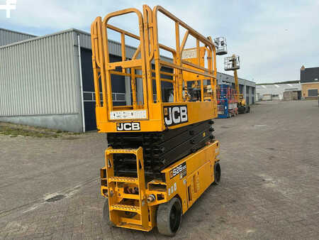 Podnośnik nożycowy 2019  JCB S2632E (11)