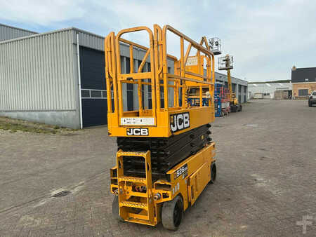 Podnośnik nożycowy 2019  JCB S2632E (16)
