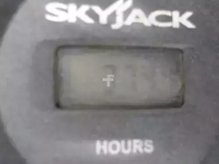 Saksinostimet 2017  Skyjack SJ3226 (10)
