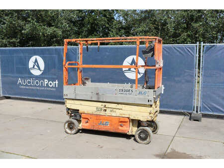 Scissor lift 2011  JLG 1930ES (3)