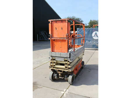 Scissor lift 2011  JLG 1930ES (6)