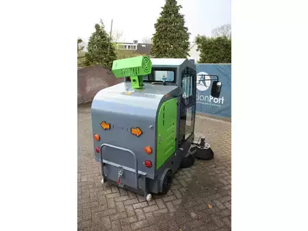 Balayeuse 2025  Starvox D19 (5)