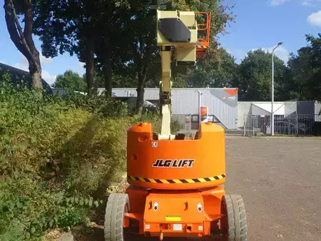 Led arbejdsplatform 2011  JLG E450AJ (10)