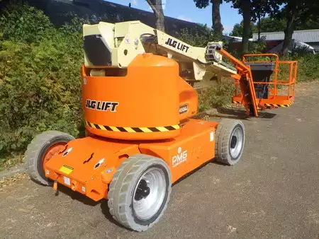 Led arbejdsplatform 2011  JLG E450AJ (2)