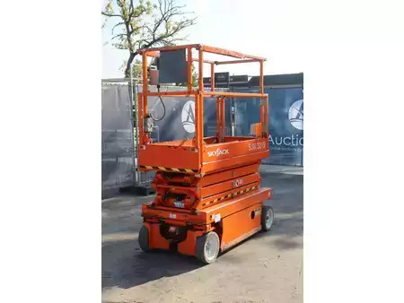 Ollós munka emelvény 2015  Skyjack SJIII-3219 (9)