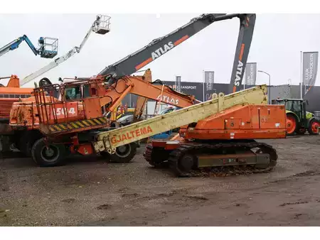 Teleszkópemelvény 2001  Aichi RZ150/IRZ500 (1)