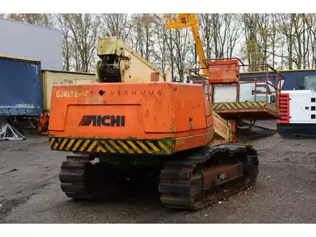 Teleszkópemelvény 2001  Aichi RZ150/IRZ500 (6)