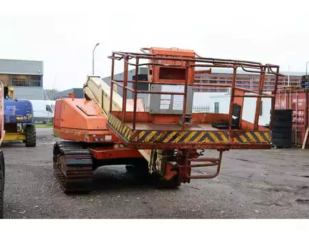 Teleszkópemelvény 2001  Aichi RZ150/IRZ500 (7)