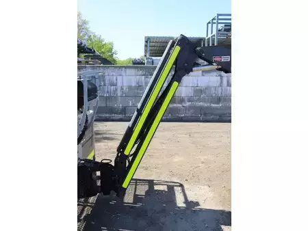Nacelle articulée 2016  Manitou ATJ (15)
