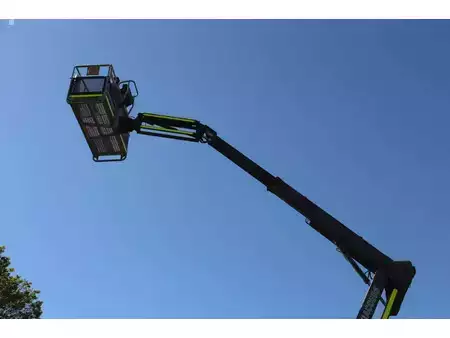 Nacelle articulée 2016  Manitou ATJ (34)