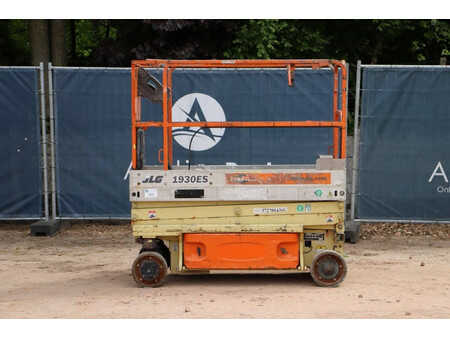 Scissor lift 2008  JLG 1930ES (2)