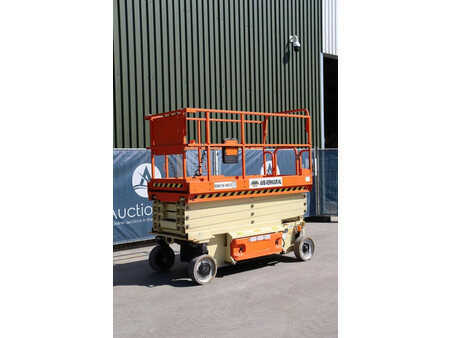 Scissor lift 2016  JLG 3246 ES (8)