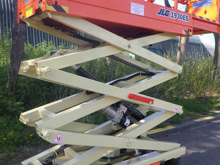 Scissor lift 2019  JLG 1930ES (9)