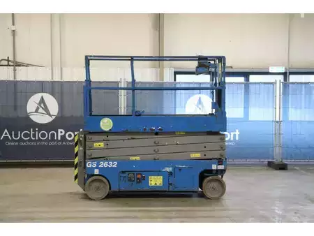 Schaarhoogwerker 2014  Genie GS 2632 (2)