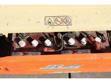 Piattaforme aeree a pantografo 2013  JLG 2646ES (14)