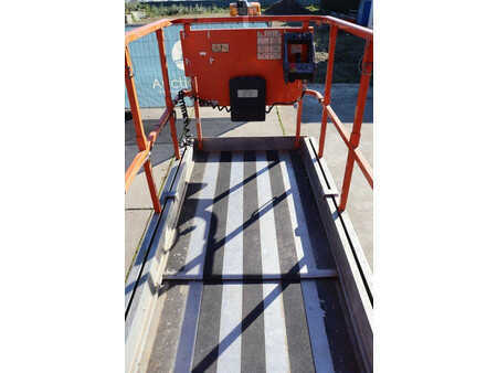 Piattaforme aeree a pantografo 2013  JLG 2646ES (18)