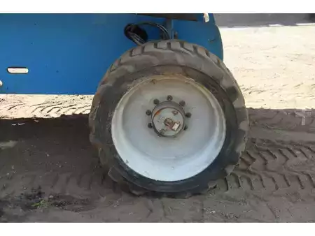 Telescopic Boom 2003  Genie S-65 (19)