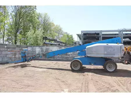 Telescopic Boom 2003  Genie S-65 (2)