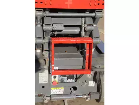 Ollós munka emelvény 2019  Skyjack SJIII-3219 (17)