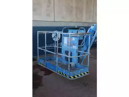 Nacelle articulée 2006  Genie Z-45/25 (9)