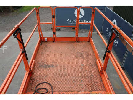 Piattaforme aeree a pantografo 2015  JLG 3369LE (21)