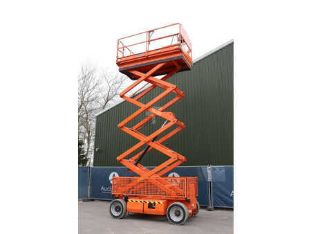 Piattaforme aeree a pantografo 2015  JLG 3369LE (24)