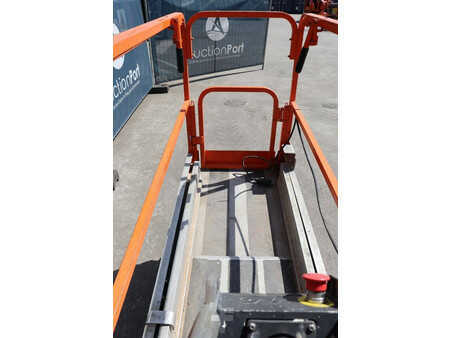 Scissor lift 2014  JLG 1930ES (17)