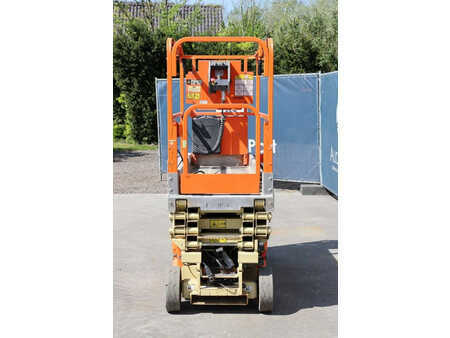 Scissor lift 2014  JLG 1930ES (4)