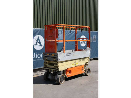 Scissor lift 2014  JLG 1930ES (8)